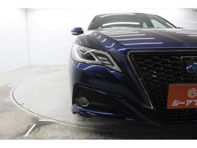 TOYOTA CROWN SEDAN HYBRID 2018 Image 31