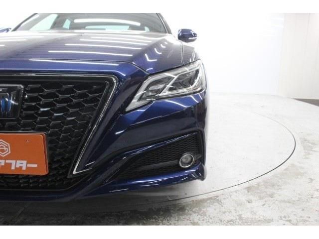 TOYOTA CROWN SEDAN HYBRID 2018 Image 31