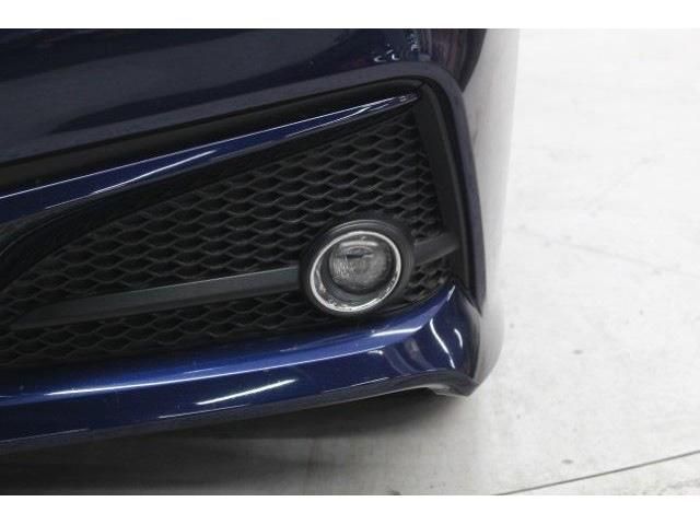 TOYOTA CROWN SEDAN HYBRID 2018 Image 31