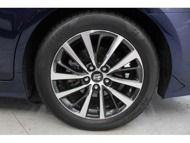 TOYOTA CROWN SEDAN HYBRID 2018 Image 31