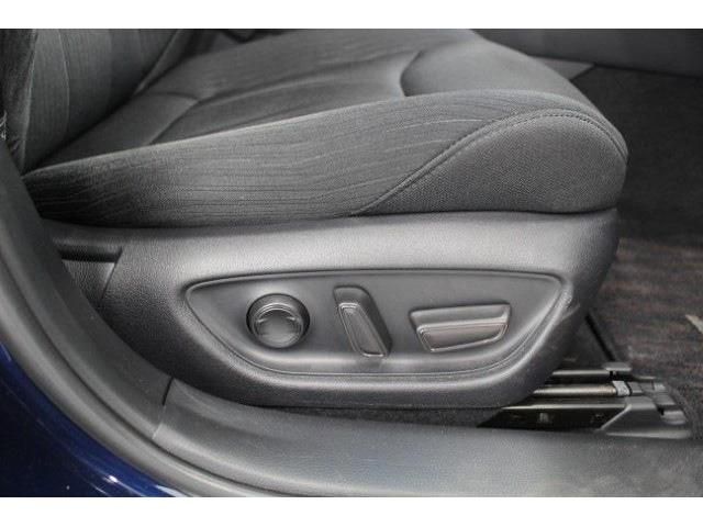 TOYOTA CROWN SEDAN HYBRID 2018 Image 31