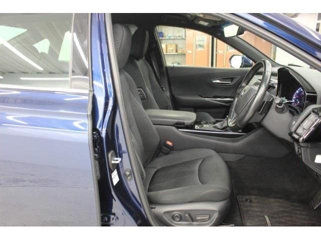 TOYOTA CROWN SEDAN HYBRID 2018 Image 31