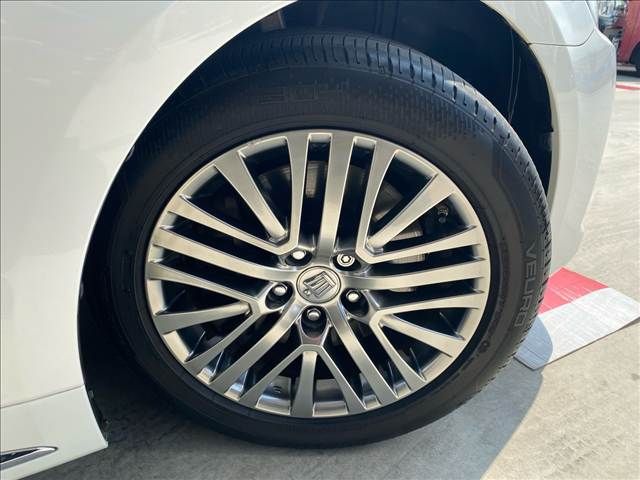 TOYOTA CROWN MAJESTA HYBRID 2014 Image 31