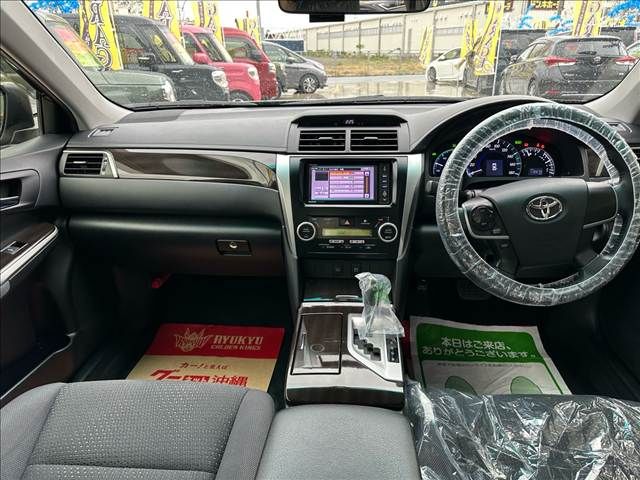 TOYOTA CAMRY HYBRID 2012 Image 31