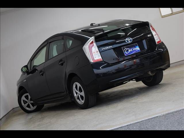 TOYOTA PRIUS 2012 Image 31