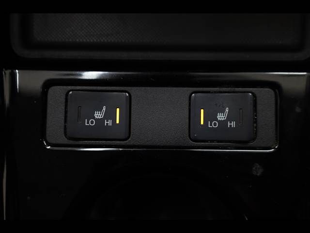 TOYOTA PRIUS PHV 2021 Image 31