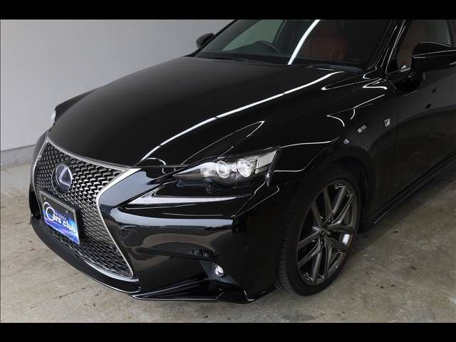 TOYOTA LEXUS IS300H 2013 Image 31