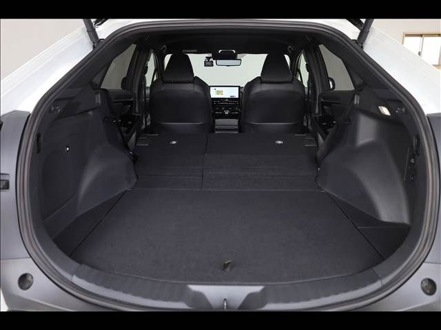 TOYOTA BZ4X 2023 Image 31