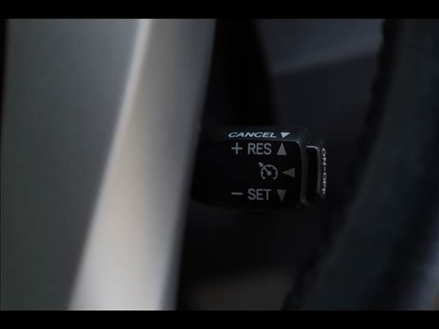 TOYOTA PRIUS 2013 Image 31