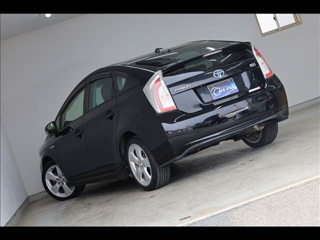 TOYOTA PRIUS 2013 Image 31