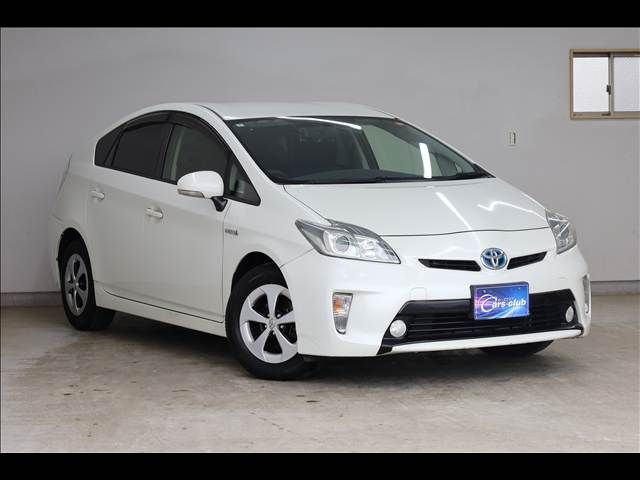 TOYOTA PRIUS 2012 Image 31