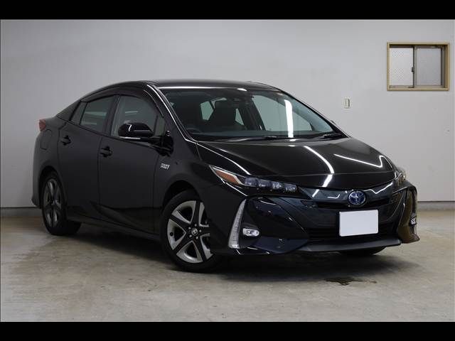 TOYOTA PRIUS PHV 2020 Image 31