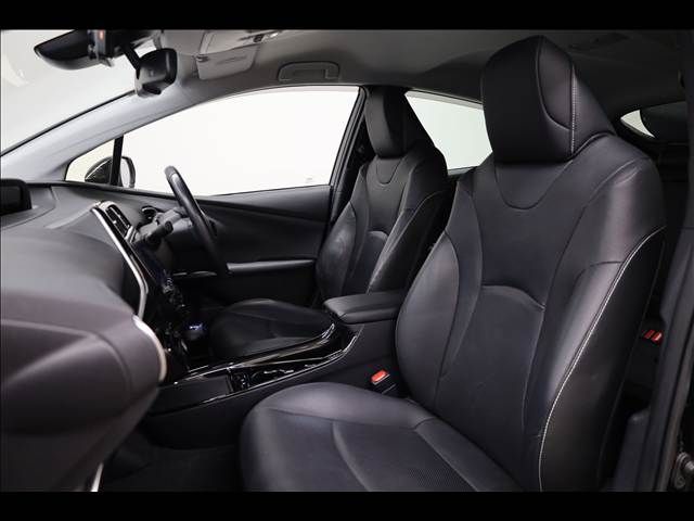 TOYOTA PRIUS PHV 2020 Image 31