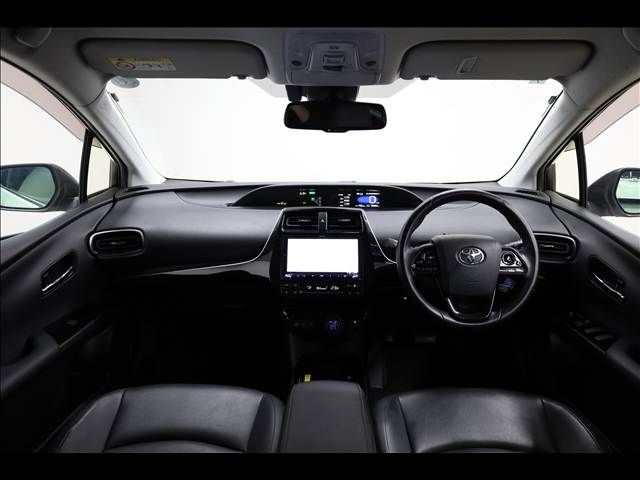 TOYOTA PRIUS 2019 Image 31