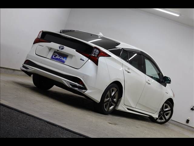 TOYOTA PRIUS 2019 Image 31