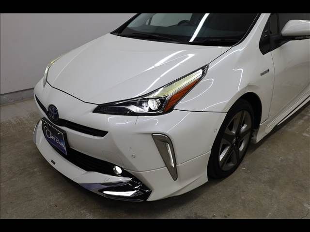 TOYOTA PRIUS 2019 Image 31