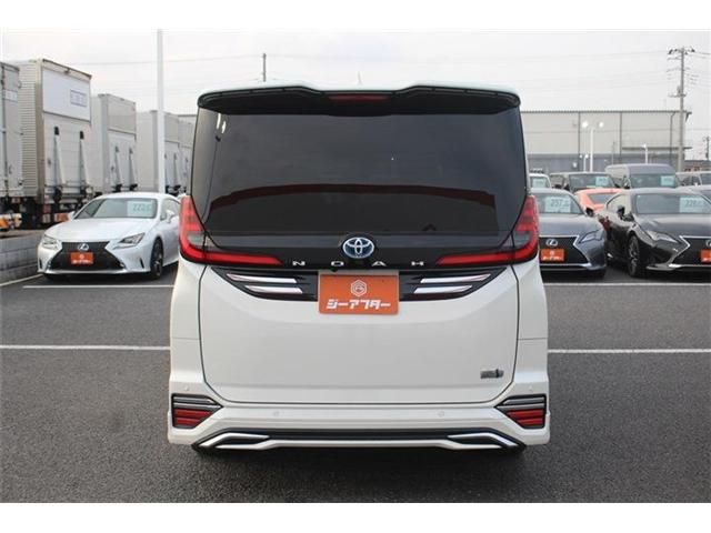 TOYOTA NOAH HYBRID 4WD 2022 Image 31