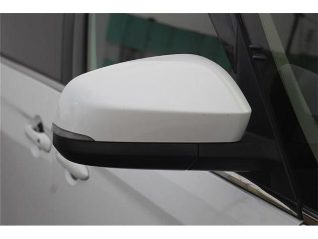 TOYOTA NOAH HYBRID 4WD 2022 Image 31