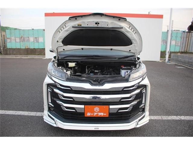 TOYOTA NOAH HYBRID 4WD 2022 Image 31