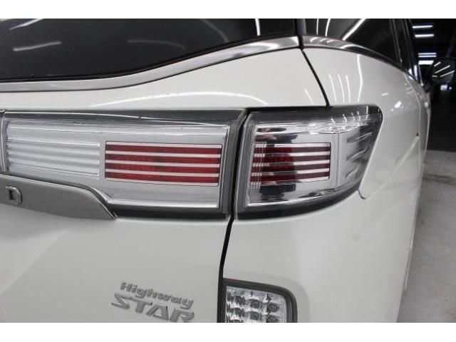 NISSAN ELGRAND 2020 Image 31