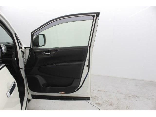 NISSAN ELGRAND 2020 Image 31