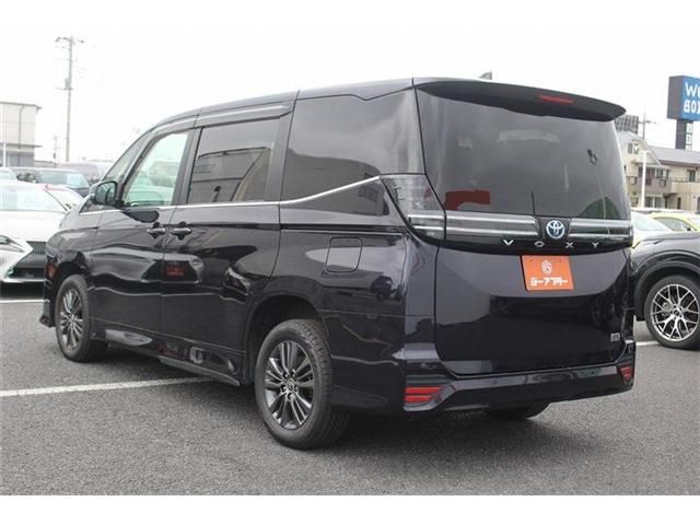 TOYOTA VOXY HYBRID 4WD 2022 Image 31