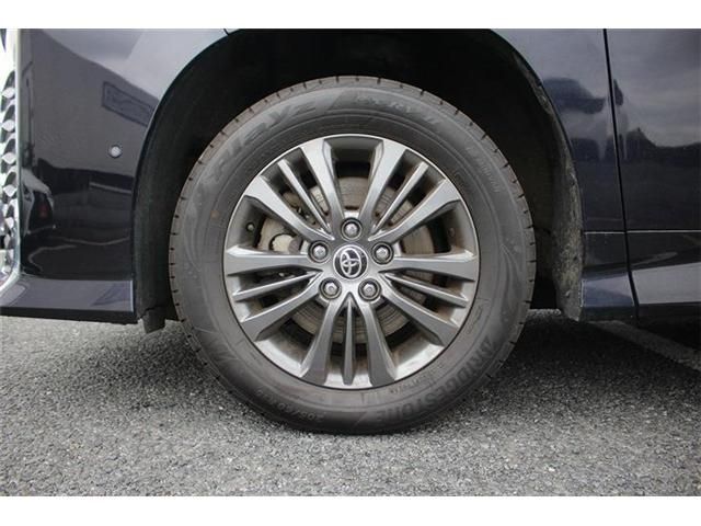 TOYOTA VOXY HYBRID 4WD 2022 Image 31