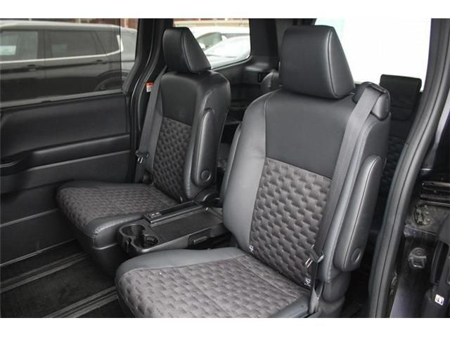 TOYOTA VOXY HYBRID 4WD 2022 Image 31