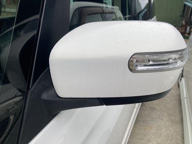 MAZDA BIANTE 2011 Image 31