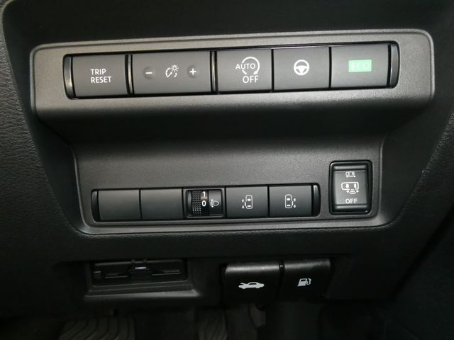 NISSAN SERENA  WG 2023 Image 31