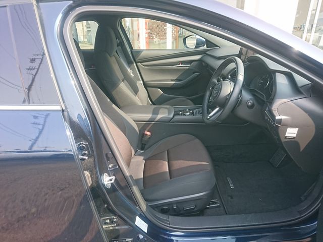 MAZDA 3 SEDAN 2024 Image 31