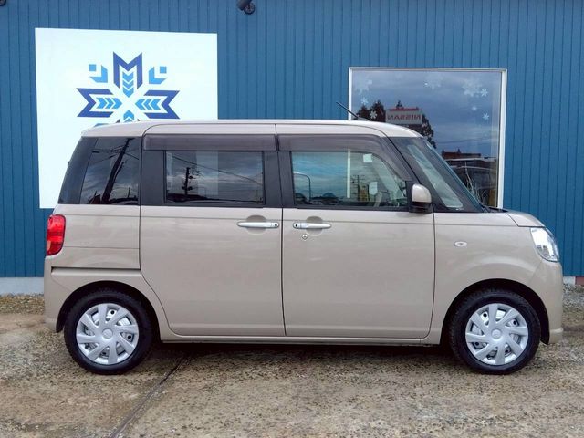 DAIHATSU MOVE CANBUS 4WD 2019 Image 31
