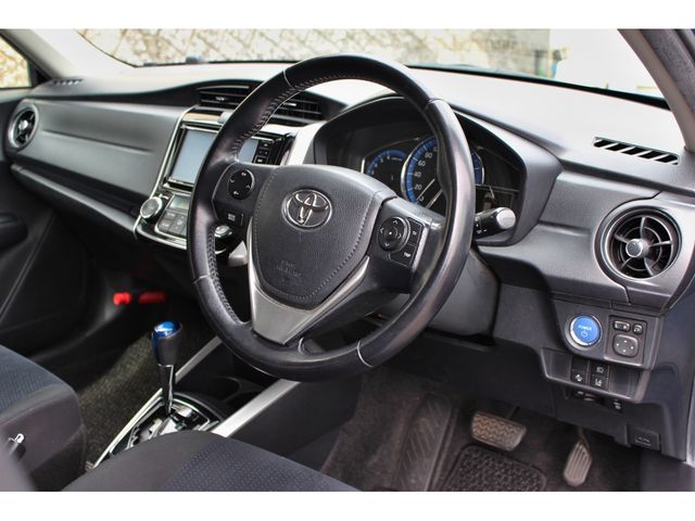 TOYOTA COROLLA FIELDER HYBR 2015 Image 31