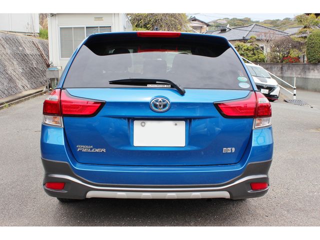 TOYOTA COROLLA FIELDER HYBR 2015 Image 31