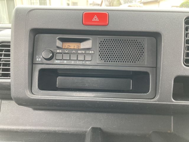 DAIHATSU HIJET TRUCK 2015 Image 31