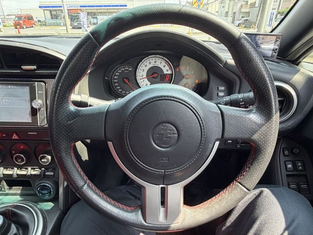 TOYOTA 86 2014 Image 31