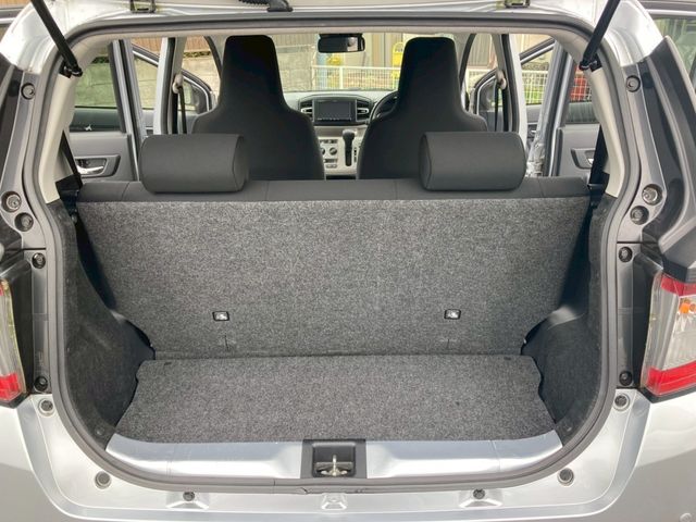 DAIHATSU MIRA E:S 2018 Image 31