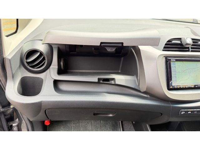 HONDA FIT 2012 Image 31