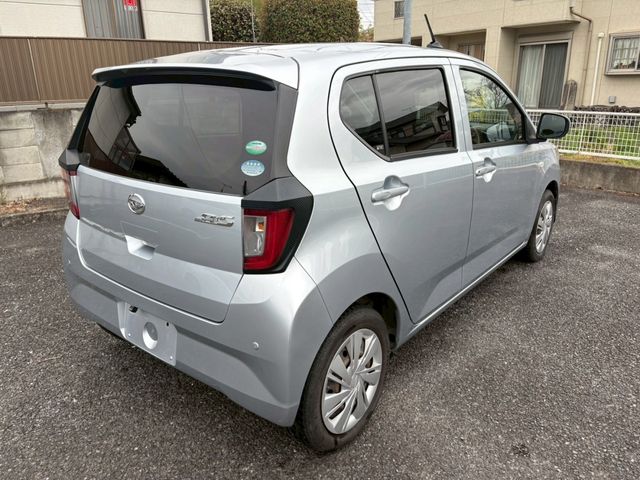 DAIHATSU MIRA E:S 2018 Image 31