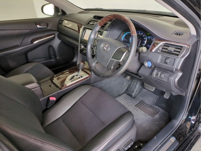 TOYOTA CAMRY HYBRID 2014 Image 31