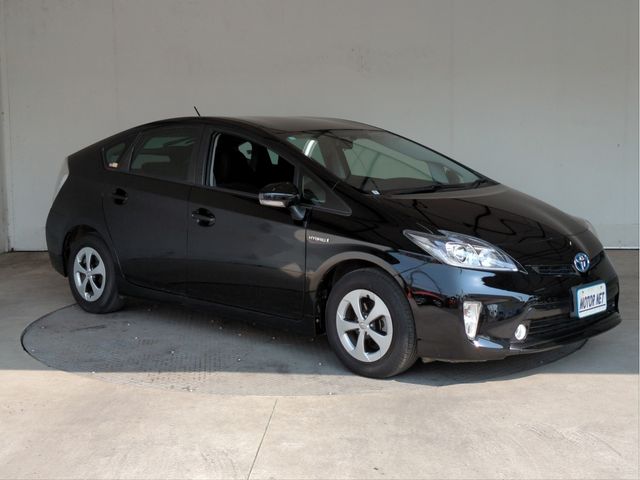 TOYOTA PRIUS 2015 Image 31