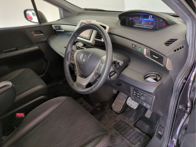 HONDA FREED SPIKE HYBRID 2013 Image 31