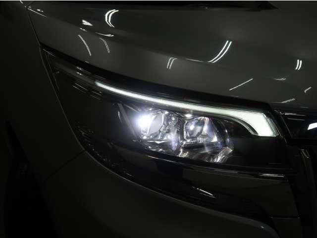 TOYOTA ESQUIRE HYBRID 2019 Image 31