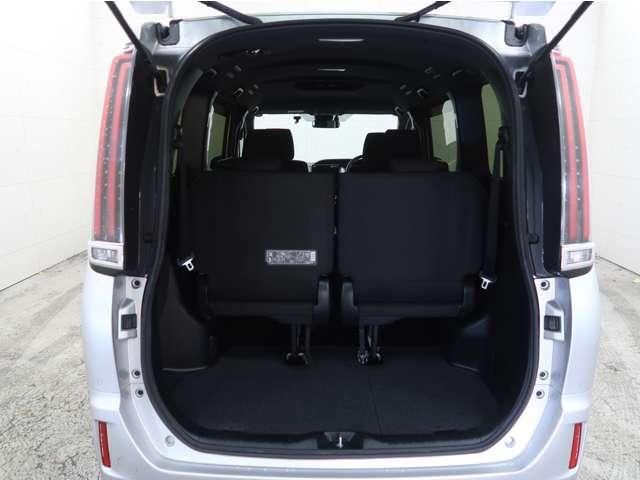 TOYOTA ESQUIRE HYBRID 2019 Image 31