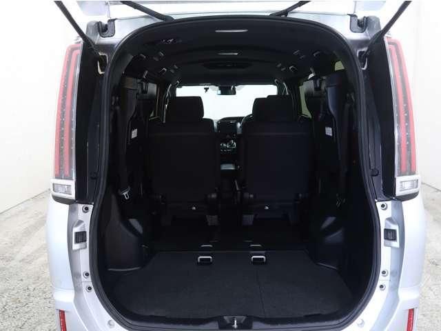 TOYOTA ESQUIRE HYBRID 2019 Image 31