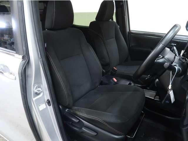 TOYOTA ESQUIRE HYBRID 2019 Image 31