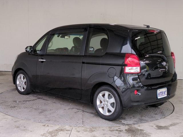 TOYOTA PORTE 2018 Image 31