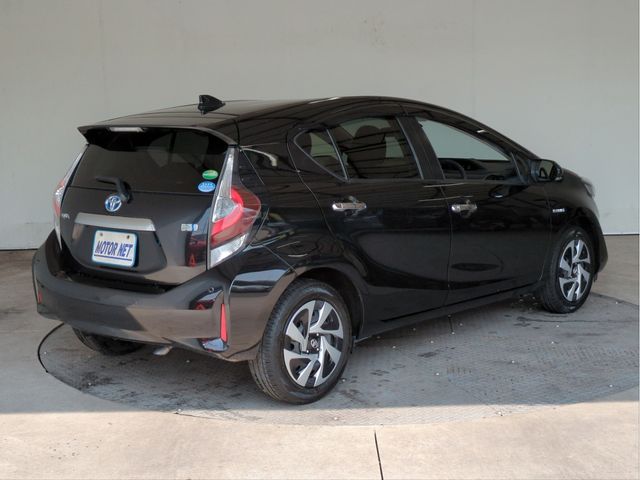 TOYOTA AQUA 2019 Image 31