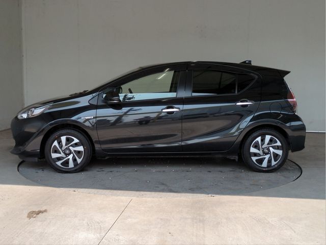 TOYOTA AQUA 2019 Image 31