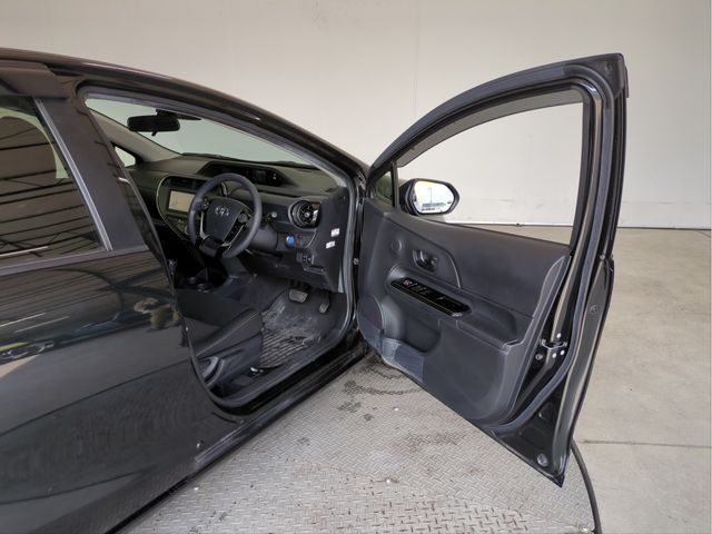 TOYOTA AQUA 2019 Image 31